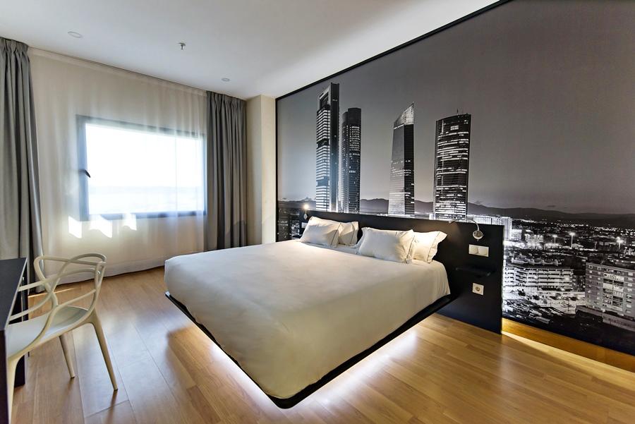 B&B Hotel Madrid Aeropuerto T4 San Sebastián de los Reyes Eksteriør billede