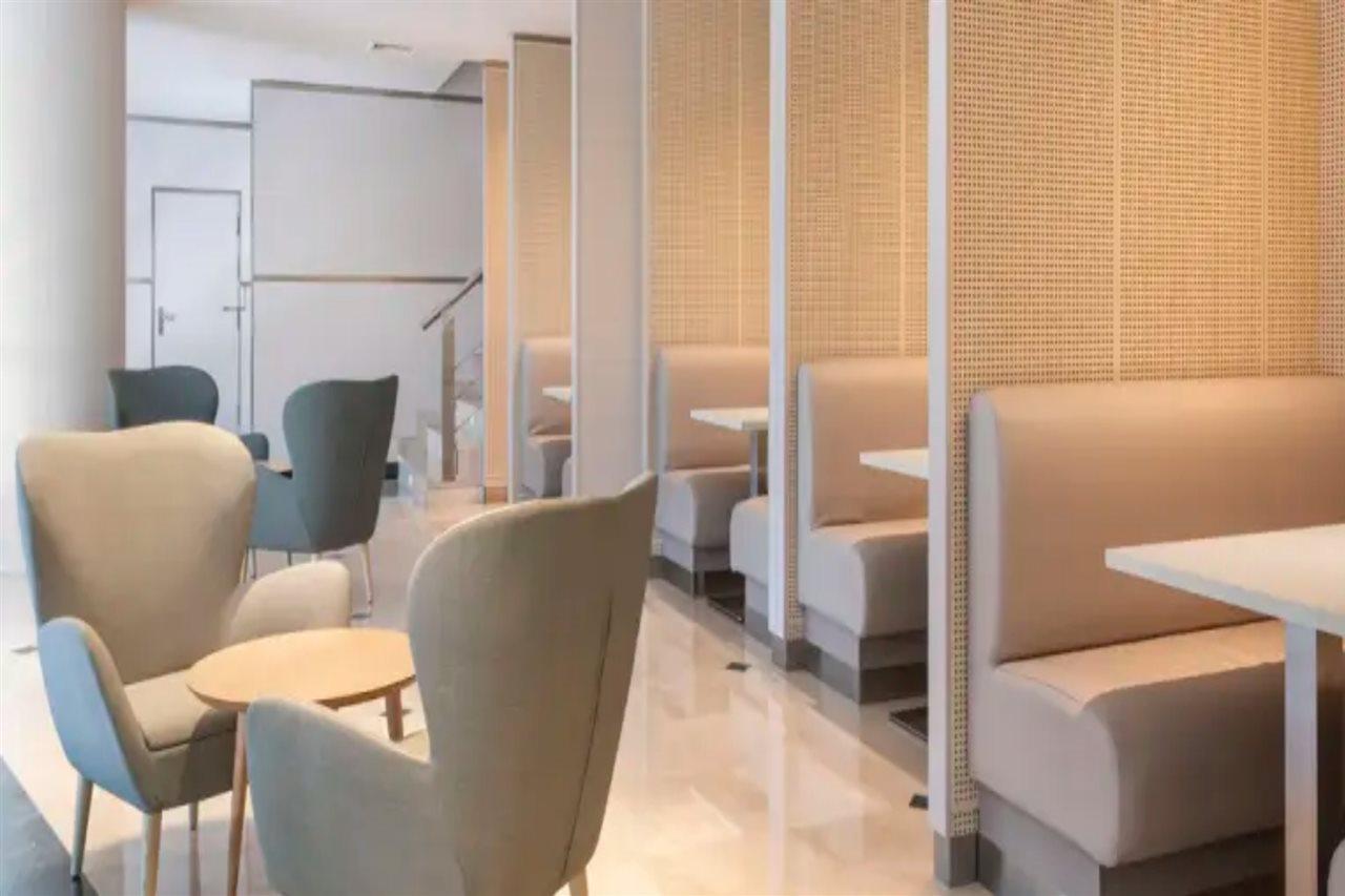B&B Hotel Madrid Aeropuerto T4 San Sebastián de los Reyes Eksteriør billede