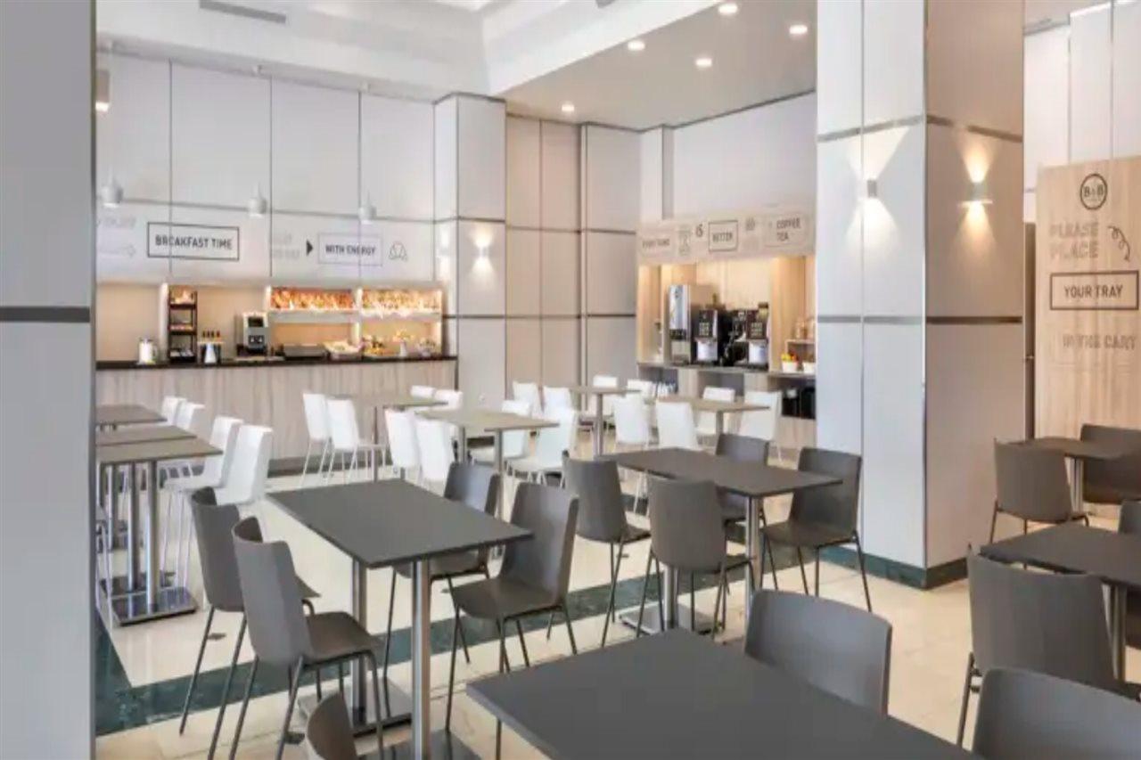 B&B Hotel Madrid Aeropuerto T4 San Sebastián de los Reyes Eksteriør billede
